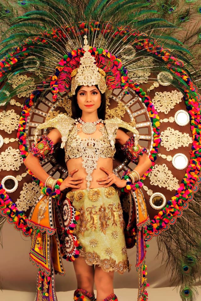 peacock national costume